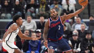 Clippers aplasta por 59 puntos a los Nets en una paliza récord