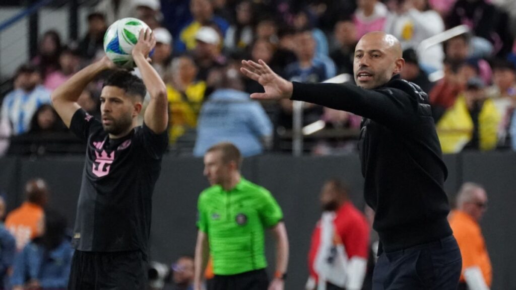 Javier Mascherano en partido amistoso de Inter Miami