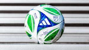 La MLS recuerda sus orígenes con el balón de la temporada 2025