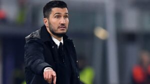 Nuri Sahin deja de ser entrenador del Borussia Dortmund