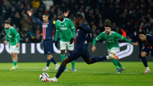 Dembélé y PSG hacen la tarea ante el Saint-Étienne