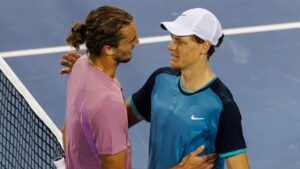 Alexander Zverev llega con ventaja sobre Jannik Sinner a la final del Australian Open