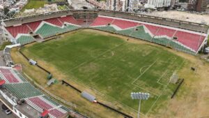 ¡Inicio surreal de la Liga BetPlay! Boyacá Chicó vs Bucaramanga se retrasa por fallas eléctricas