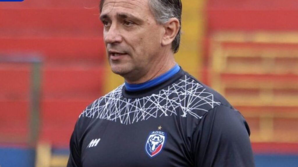 Arriola, DT de San Carlos. (AD San Carlos)