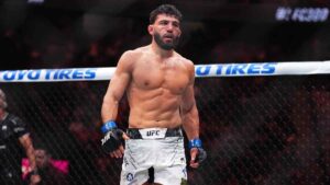 Se cae el evento estelar de UFC 311: Arman Tsarukyan se baja de la pelea ante Islam Makhachev por lesión