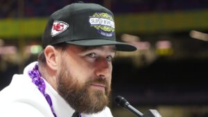 Travis Kelce regresa a Nueva Orleans: la ciudad que casi le cuesta su carrera