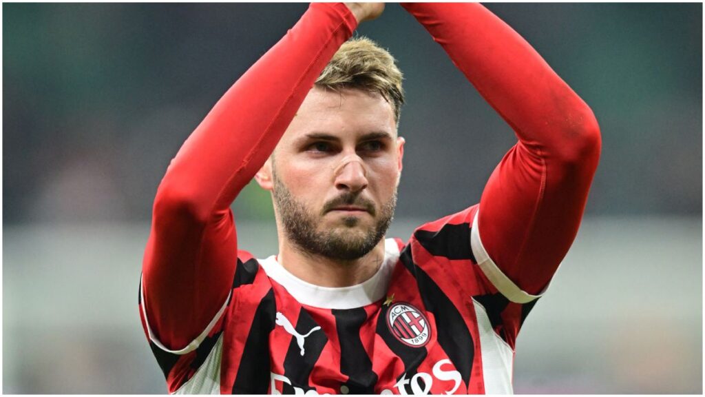 Santiago Gimenez, en su primera temporada con el AC Milan | Reuters