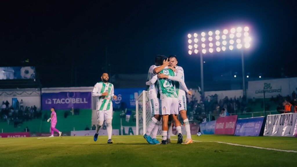 Antigua GFC cayó con Achuapa en su regreso a Guatemala | Facebook Antigua GFC