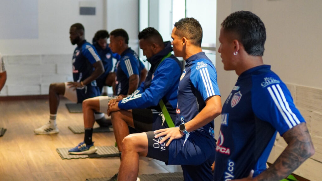 Jugadores de Junior, en un entrenamiento. - @JuniorClubSA.