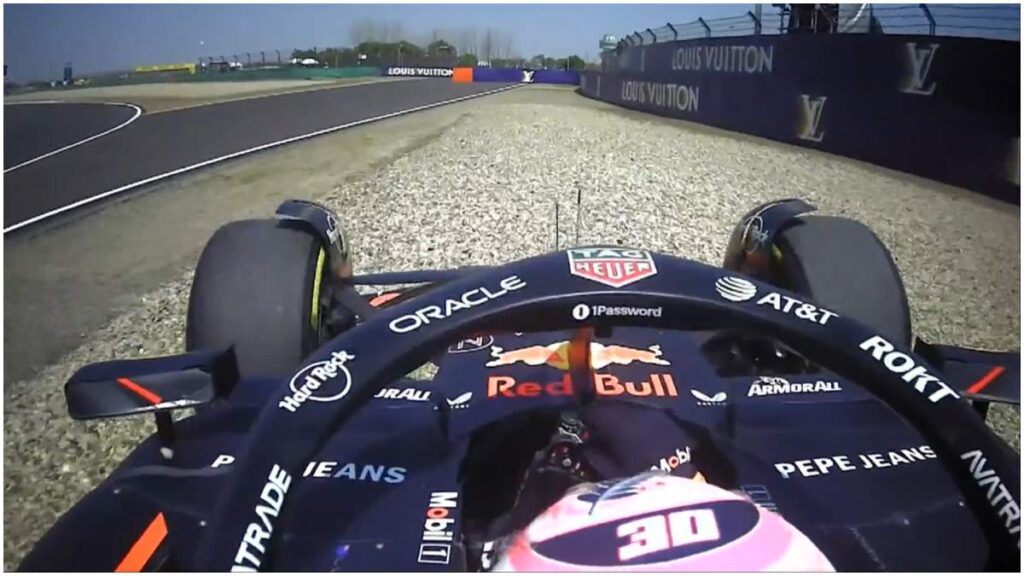 Liam Lawson comete un error en las Prácticas del GP de China | Captura de Pantalla