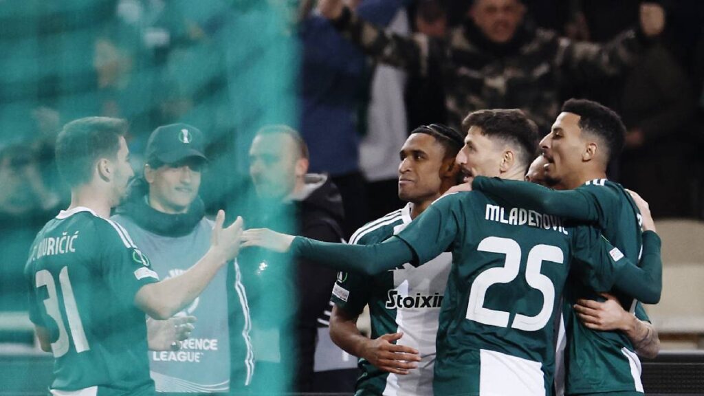 Panathinaikos vs Fiorentina / Reuters