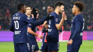 Al PSG le bastaron 37 minutos para golear al Lille y mantenerse como líder invicto de la Ligue 1