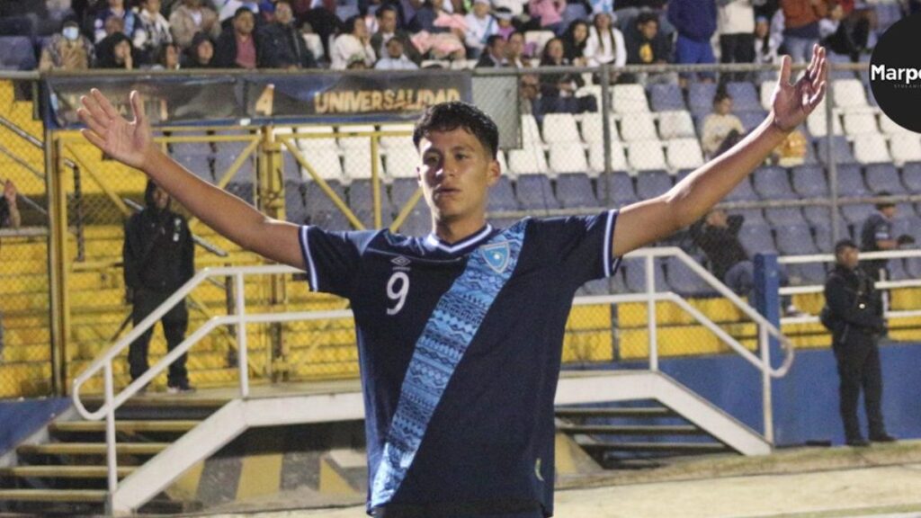 Méndez, durante un juego con la sub 20 de Guatemala. (marprensa)