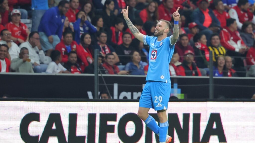 Rotondi se enciende previo a la Liguilla | Imago7