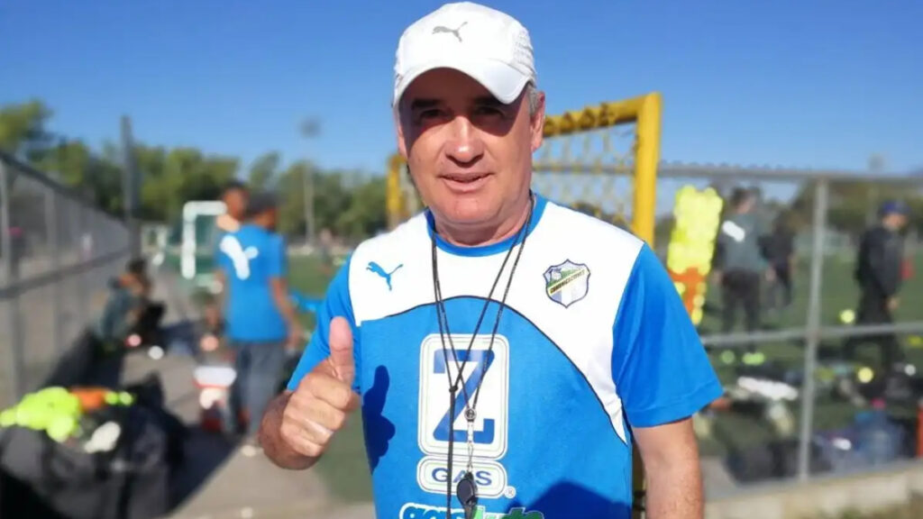Olivera fue DT de Comunicaciones. (Prensa Libre)