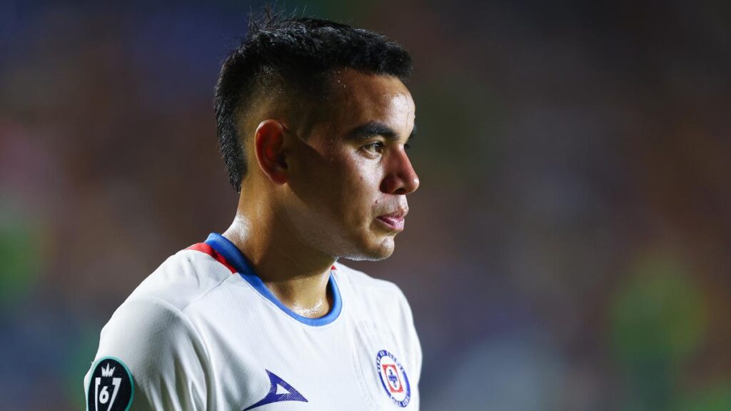 Charly Rodríguez, mediocampista de Cruz Azul