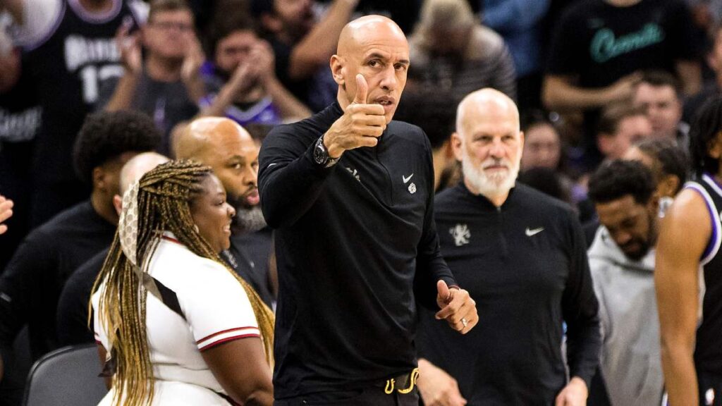 Doug Christie, de interino a head coach de Sacramento Kings