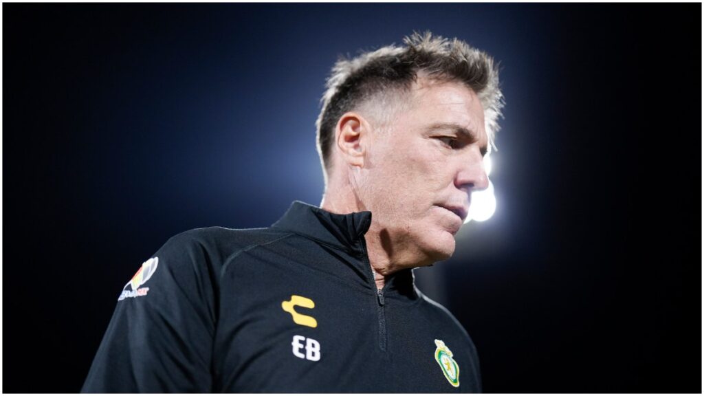 Eduardo Berizzo, técnico del León, explota ante la FIFA | Imago7