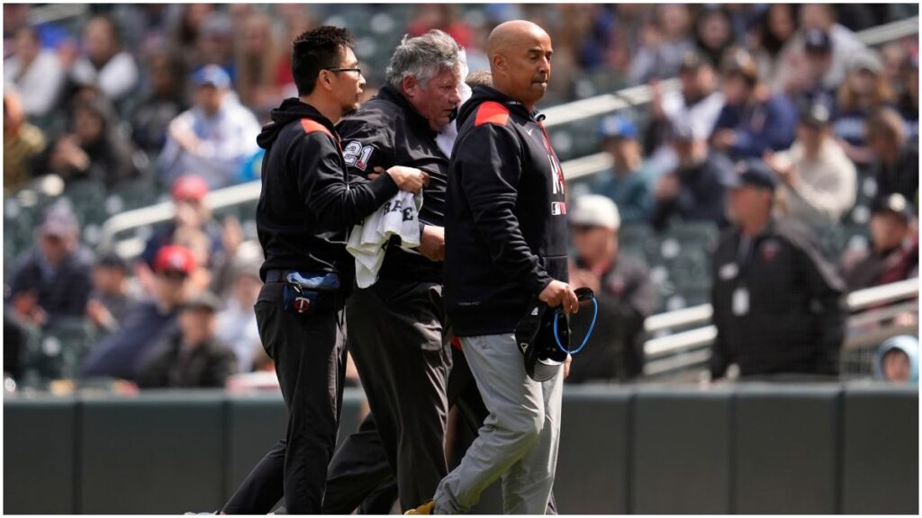 Hunter Wendelstedt sufre un pelotazo | AP