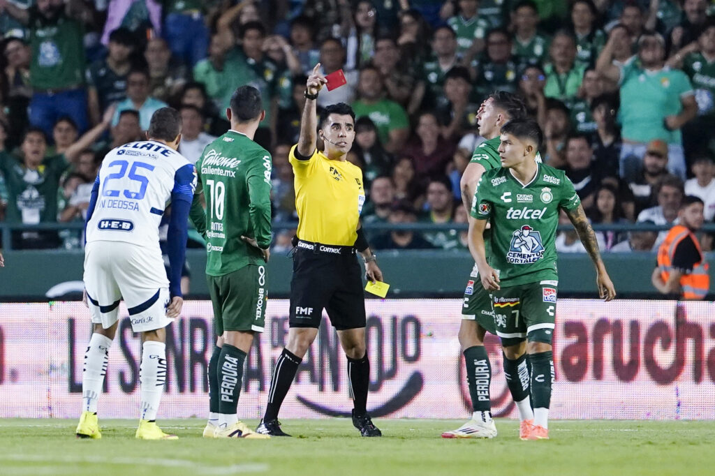 James Rodríguez expulsado / Imago7