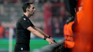 La polémica arbitral empaña la final de la Copa del Rey