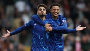 Chelsea le remonta al Fulham en el descuento y consigue su primera victoria como visitante en 2025