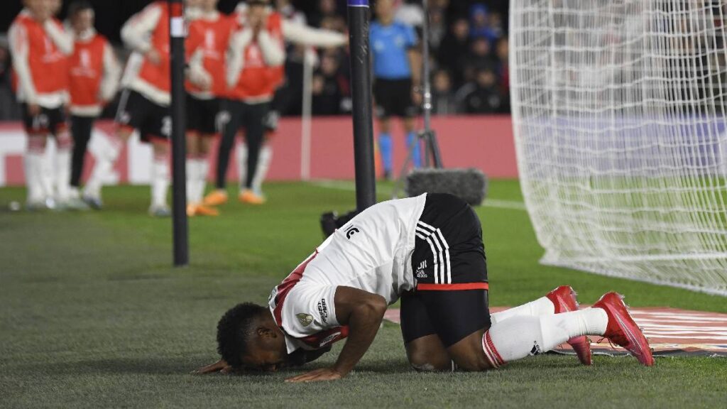 Miguel Borja con River Plate / AP