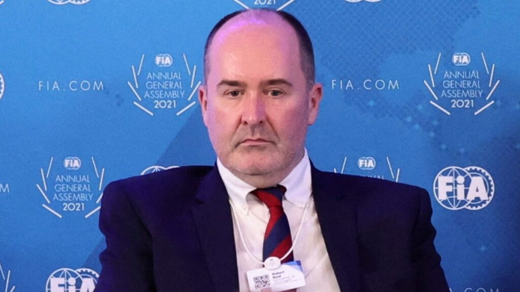 Renuncia Robert Reid, vicepresidente de la FIA: "Los principios se han dejado de lado"