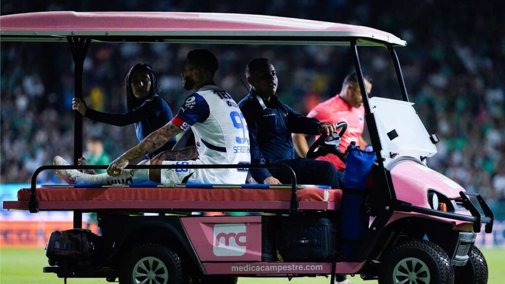 Sergio Ramos se lesiona en el León vs Monterrey