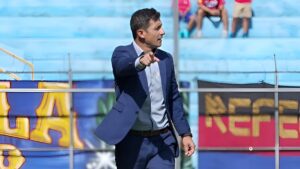 La salida de Sebastián Bini es oficial: Municipal buscará nuevo entrenador