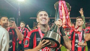 Machillo no lo quiere, Anderson Canhoto se va de Alajuelense y su destino rompería el mercado