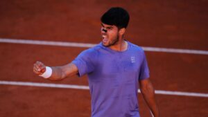 Carlos Alcaraz vence a Musetti y alcanza su primera final en el Masters 1000 de Roma