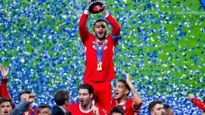 Alexis Vega, Pollo Briseño y Canelo Angulo se unen a la lista de jugadores que triunfan fuera de Chivas