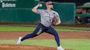 Unión Laguna le propina una paliza a Saraperos en el primer juego de la doble cartelera en la LMB