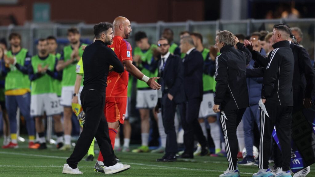 Expulsan a Pepe reina en su último partido