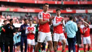 Arsenal vuelve a la élite: asegura su boleto a la Champions League con triunfo ante Newcastle