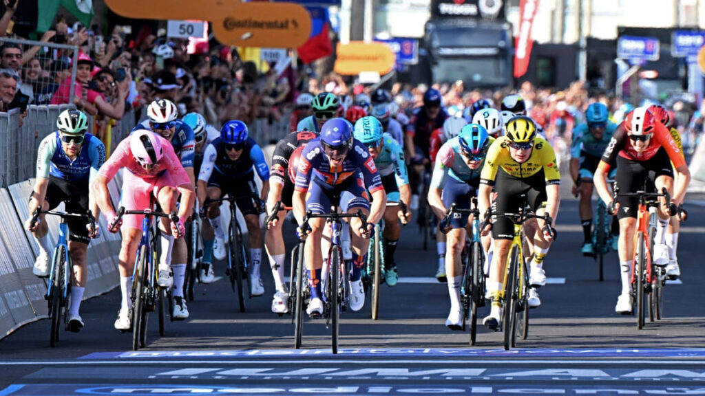 Giro de Italia 2025 | Reuters.