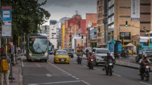 Pico y placa en Bogotá para este viernes 16 de mayo de 2025: horarios, restricciones y vehículos exentos