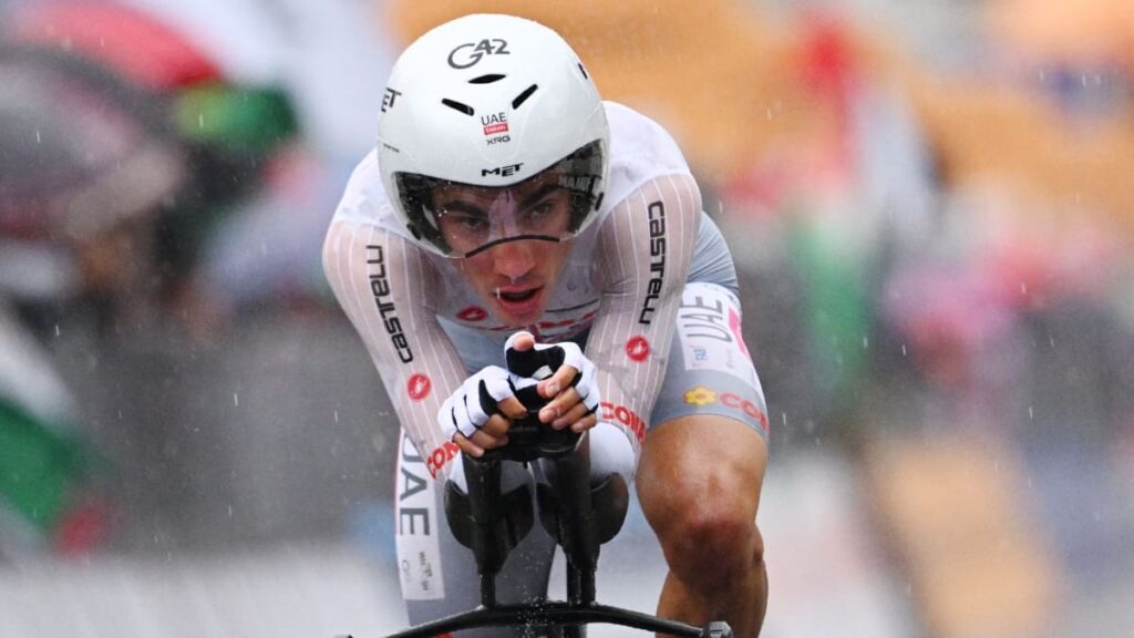 Juan Ayuso, ciclista español | Reuters.