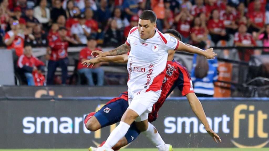 Juanfer Quintero con América | VizzorImage.