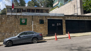 Pico y placa en Bogotá para este miércoles 21 de mayo de 2025: horarios, restricciones y vehículos exentos