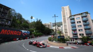 Leclerc encabeza la FP1 en Mónaco y amenaza con el bicampeonato en su carrera de casa