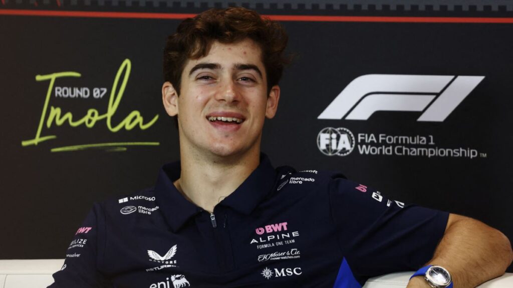 Franco Colapinto habla previo a su debut con Alpine | REUTERS/Jakub Porzycki
