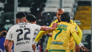 Atlético Bucaramanga se deja llevar del silencio en Chile y pierde ante Colo-Colo