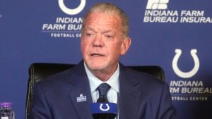 Muere Jim Irsay, dueño de los Indianapolis Colts, a los 65 años
