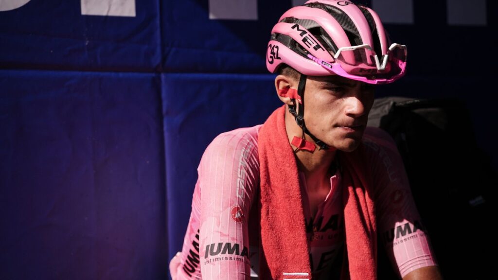 Isaac del Toro habla tras casi perder el liderato del Giro