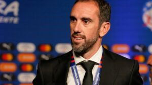 Diego Godín alaba el buen momento de la selección de Uruguay con Bielsa