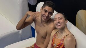 Diego Villalobos y Regina Alférez suben al podio de la Copa del Mundo de Natación Artística 2025