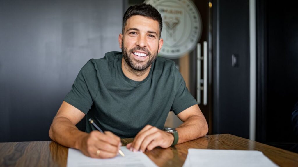 Jori Alba extiende su contrato con el Inter Miami