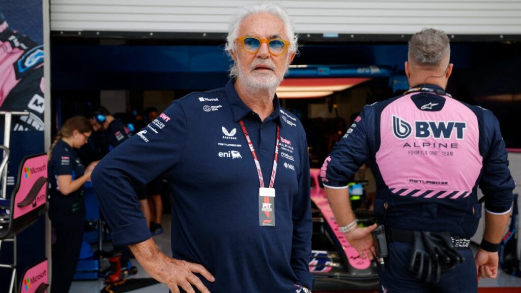 Flavio Briatore lamenta que no haya resultado bien la estrategia pensada  para Franco Colapinto en su debut con Alpine - ClaroSports